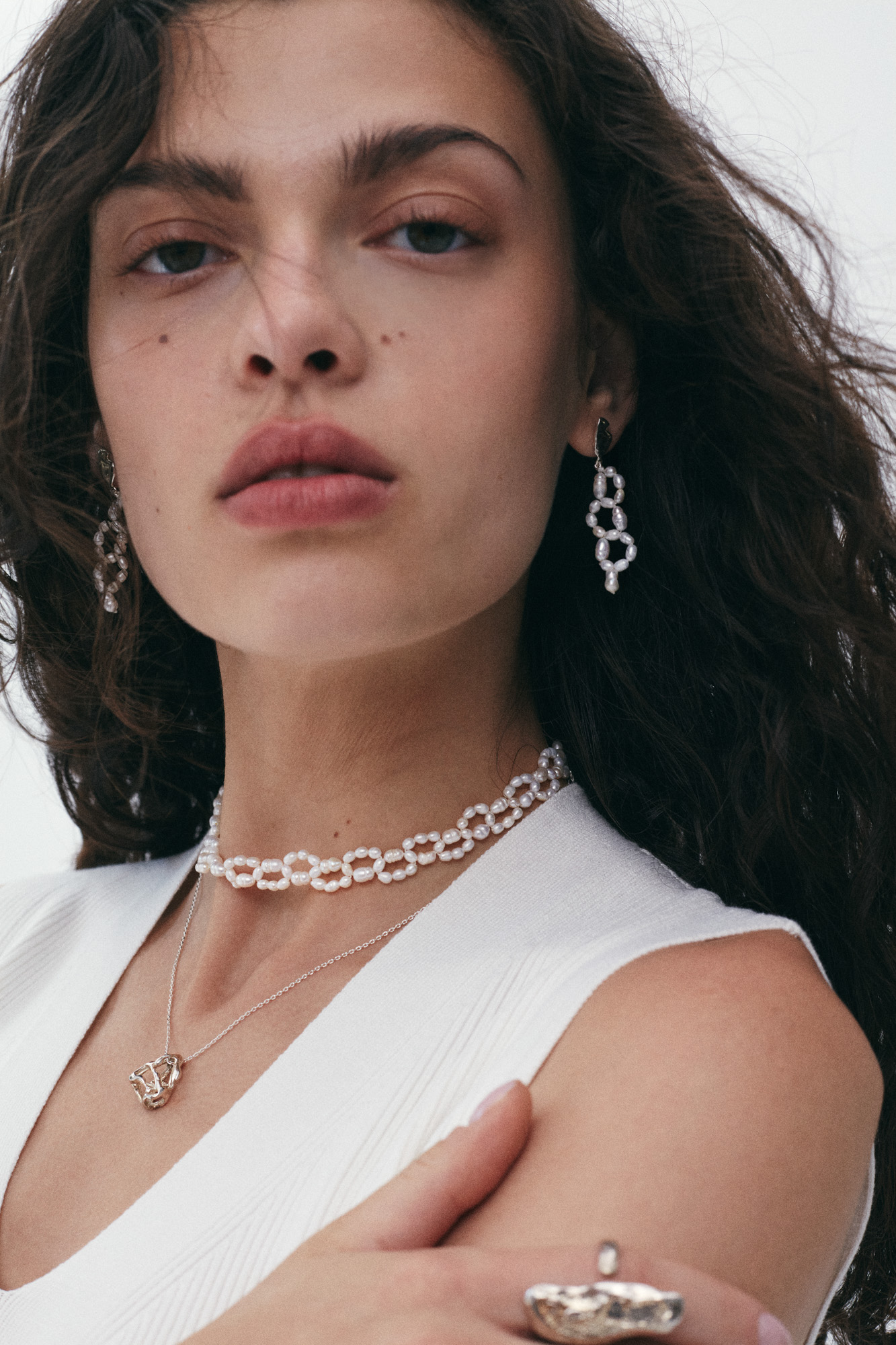 Labero Pearls Earrings - Image 3